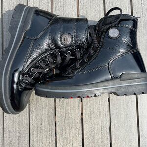 Sleek Black Winter Boots for Women